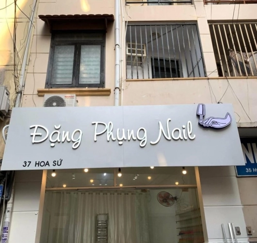 20+ Mẫu bảng hiệu hộp đèn tiệm nail ấn tượng