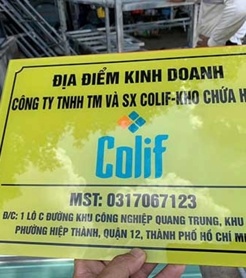 Bảng hiệu mica tại tphcm