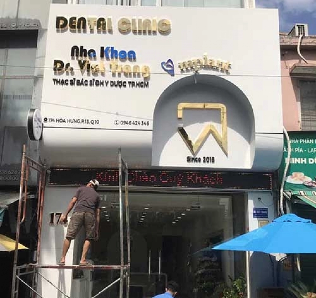 Thay Đổi Địa Chỉ Bảng Hiệu Cửa Hàng