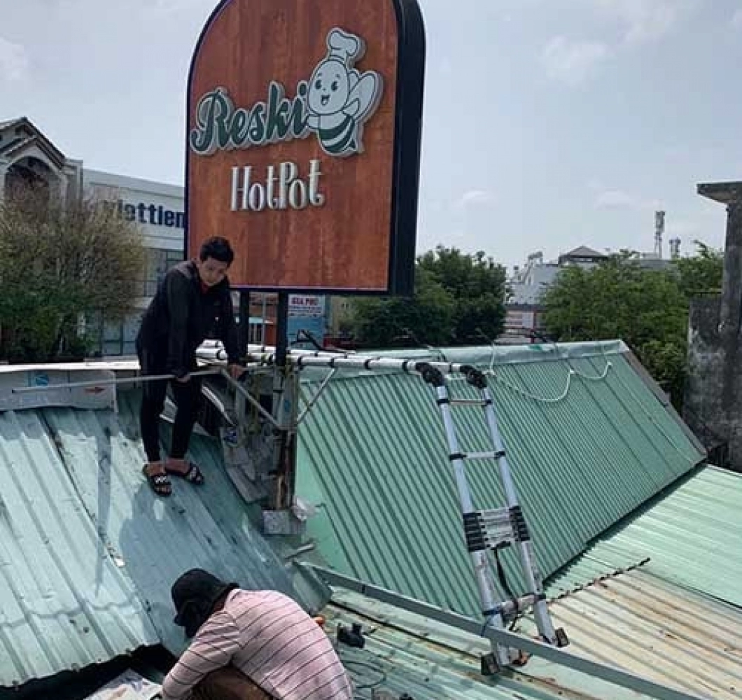 SỬA BẢNG HIỆU HƯ HỎNG