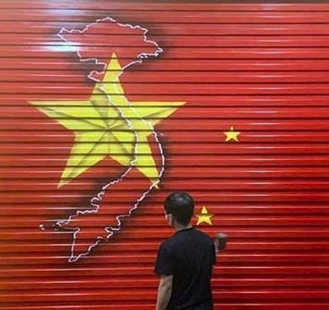 Sơn Logo cửa cuốn